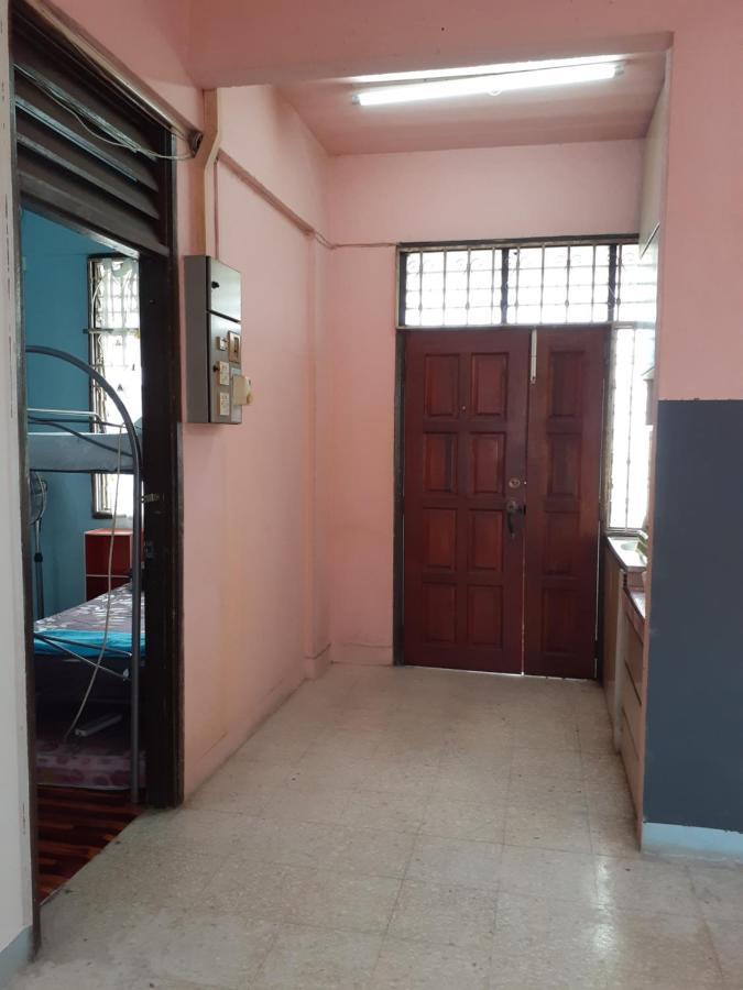 Homestay Idaman Tun Hussein - Harga Untuk 1 Rumah ,1 Bilik ,1 Bilik Air 4 Single Bed - Not Sharing Перай Екстер'єр фото